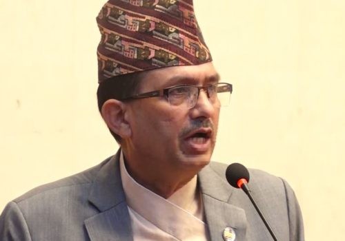 सरकारले गरेको काम नदेख्ने नेपालीलाई मोतिविन्दु लागेको होला: स्वास्थ्यमन्त्री ढकाल