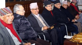 पार्टीलाई फुटबाट जोगाउँदै मिलेर अघि बढ्ने खुमलटारको भेलाको निष्कर्ष