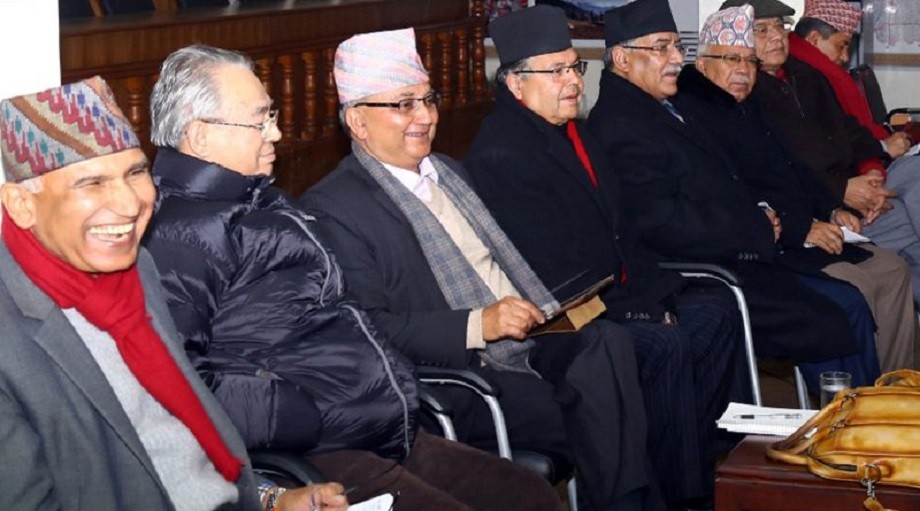 पार्टीलाई फुटबाट जोगाउँदै मिलेर अघि बढ्ने खुमलटारको भेलाको निष्कर्ष