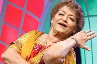 बलिउडकी चर्चित नृत्य निर्देशक सरोज खानको निधन
