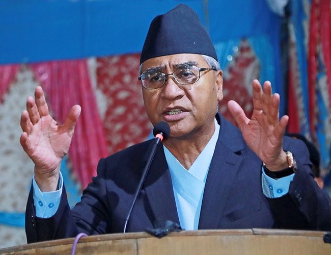 महिला नेतृलाई देउवाले भने,  ‘जेमा पनि कोटा चाहियो भन्नुभन्दा ३३ प्रतिशत् भोट ल्याएर देखाउनुहोस्’