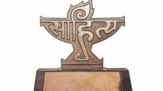 लघुकथा समाजले गर्यो भर्चुअल गोष्ठीमा लघुकथा वाचन