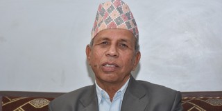 ‘प्रधानमन्त्रीले पार्टीको विषयमा विपक्षीसँग छलफल गर्नु आपत्तिजनक’