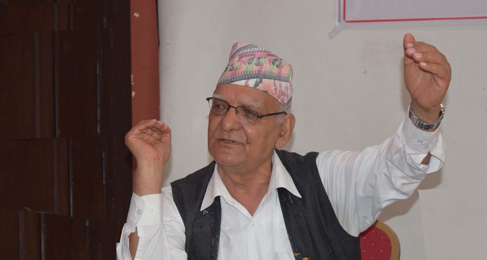 गणतन्त्र जोगाउन पनि संघीयता खारेज गनुपर्छ: चित्रबहादुर केसी