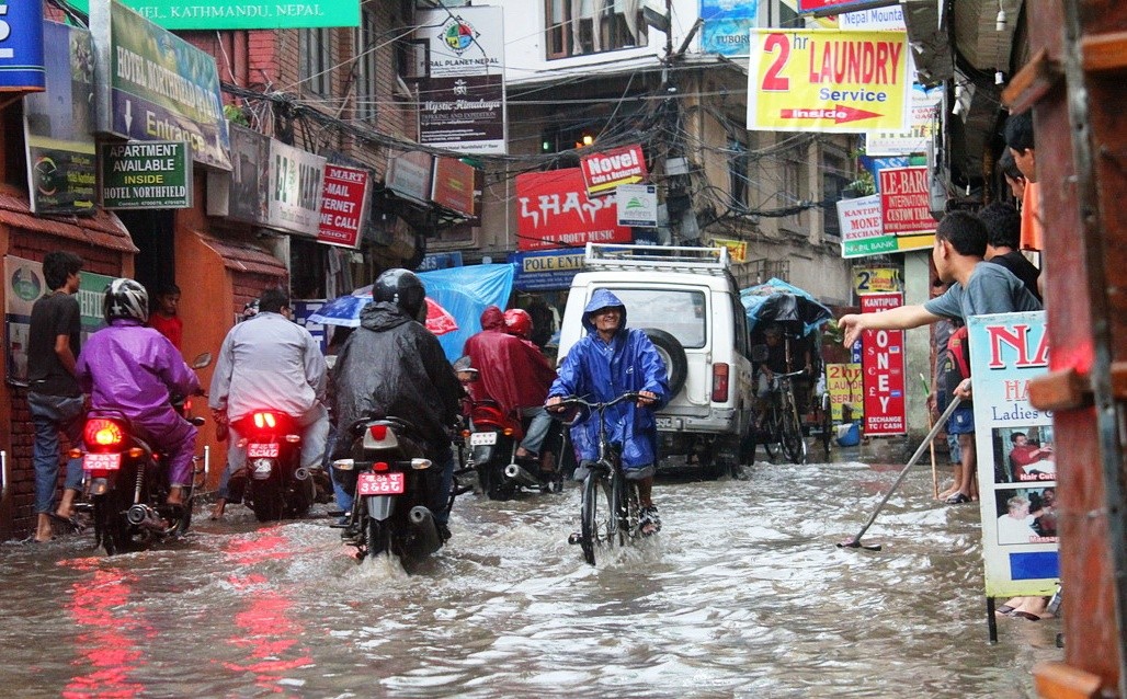 आइतबारदेखि पाँच दिनसम्म भारी वर्षा हुने, विभिन्न ठाउँमा पहिरोको जोखिम, के छ सरकारको तयारी ?