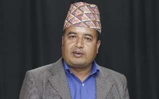 सरकारको सर्वत्र प्रशंसा भइरहेको छ, पदलोलुपले पार्टीमा विवाद भएको हो : महेश बस्नेत