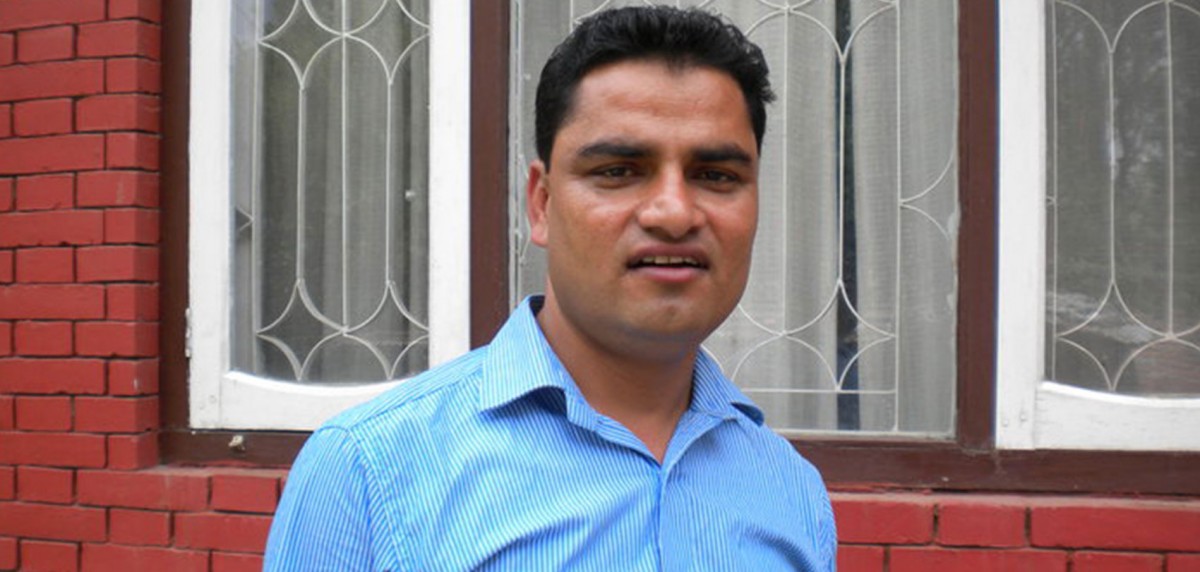 ओली अयोग्य भइसक्दा पनि नेकपाले अर्को योग्य नेता भेटेन : प्रदिप पौडेल