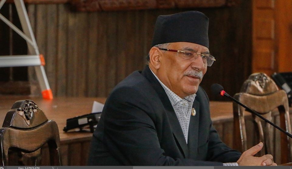 तस्बिर सार्वजनिक गर्दै प्रचण्डले भने ‘स्थायी कमिटि बैठकमा हामी ३१ जना थियौँ’