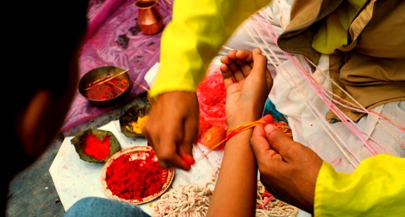 आज जनै पूर्णिमा , कोरोनाका कारण सुरक्षित भएर मनाईदै