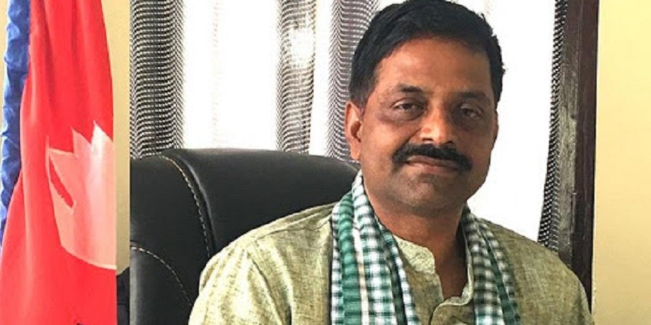हालै काठमाडौंबाट फर्किएका प्रदेश २ का कानून मन्त्री यादवलाई कोरोना संक्रमण