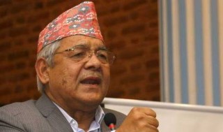 चुनाव हारेका बामदेवलाई मन्त्री बनाउन मिल्ने कि नमिल्ने भन्नेमा संविधानविदहरु विभाजित
