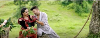 एलिजा र दुर्गेशको 'घाँसको माया गाईलाई' सार्वजनिक (भिडियोसहित)