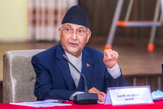 प्रधानमन्त्रीले गरे राष्ट्रिय स्वाभिमानमाथि नांगो आक्रमण
