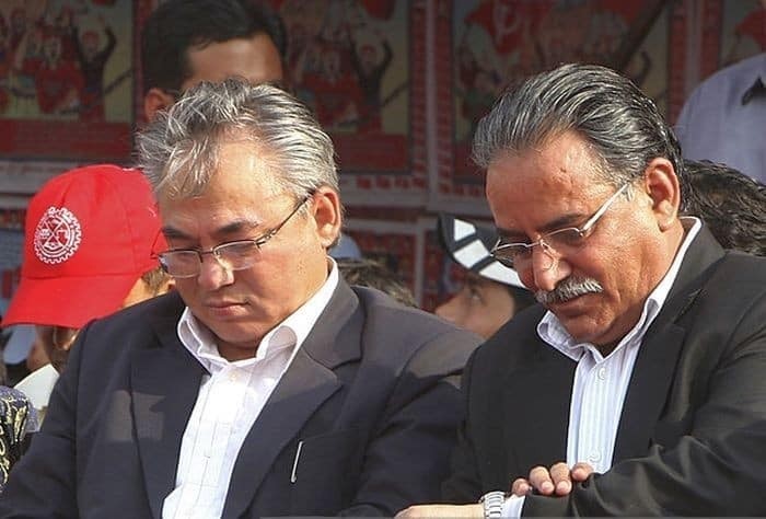 गृहमन्त्री थापाले प्रचण्डसँग भने, ‘निर्णायक मोडमा तपाईँलाई नै साथ दिनेछु’