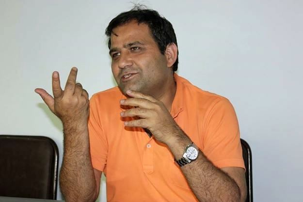 कलाकार मनोज गजुरेलले जिते कोरोना, घरमा आराम गर्दै