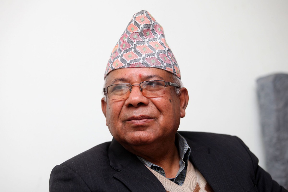 चिनियाँ टोलीले प्रचण्डपछि माधवलाई पनि भेट्यो, अरु क–कसलाई भेट्दैछ ?