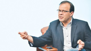 नेपाल र भारतबीचको सम्बन्धमा चिनियाँ राजदूतको अभिव्यक्ति असहज : डा. मीनेन्द्र रिजाल