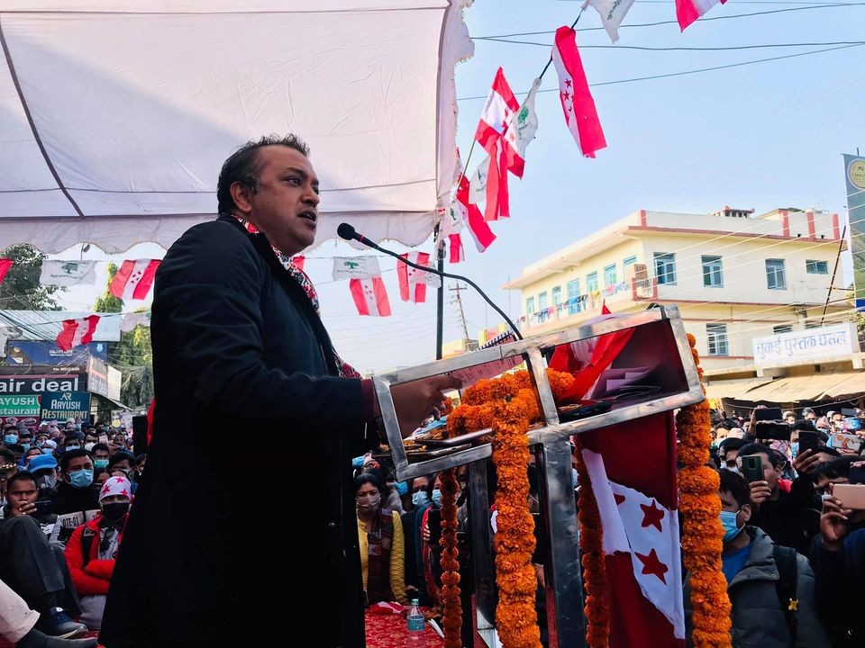आफूसँग चुनाव लड्न राष्ट्रपतिलाई गगनको चुनौती, भन्छन्, ‘हिम्मत छ भने काठमाडौंमा चुनाव लडौं’