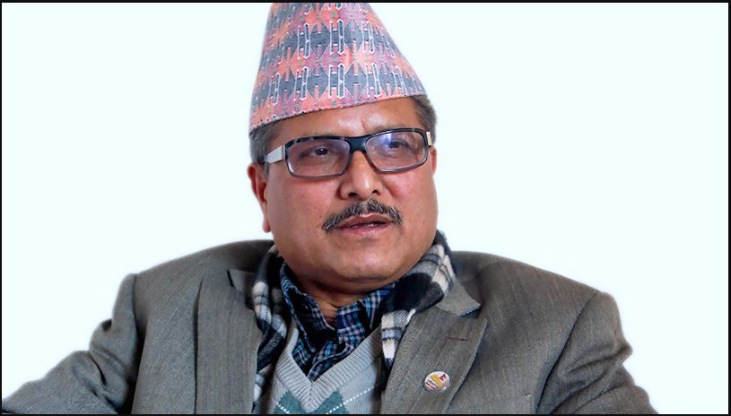 कम्युनिष्ट भएर प्रधानमन्त्रीले पूजा गर्दै हिड्न सुहाउदैँन : गजुरेल