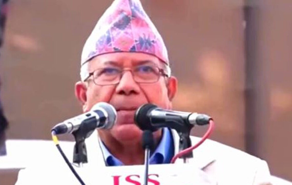नेकपाको नाम नलिन केपी ओलीलाई माधव नेपालको चेतावनी