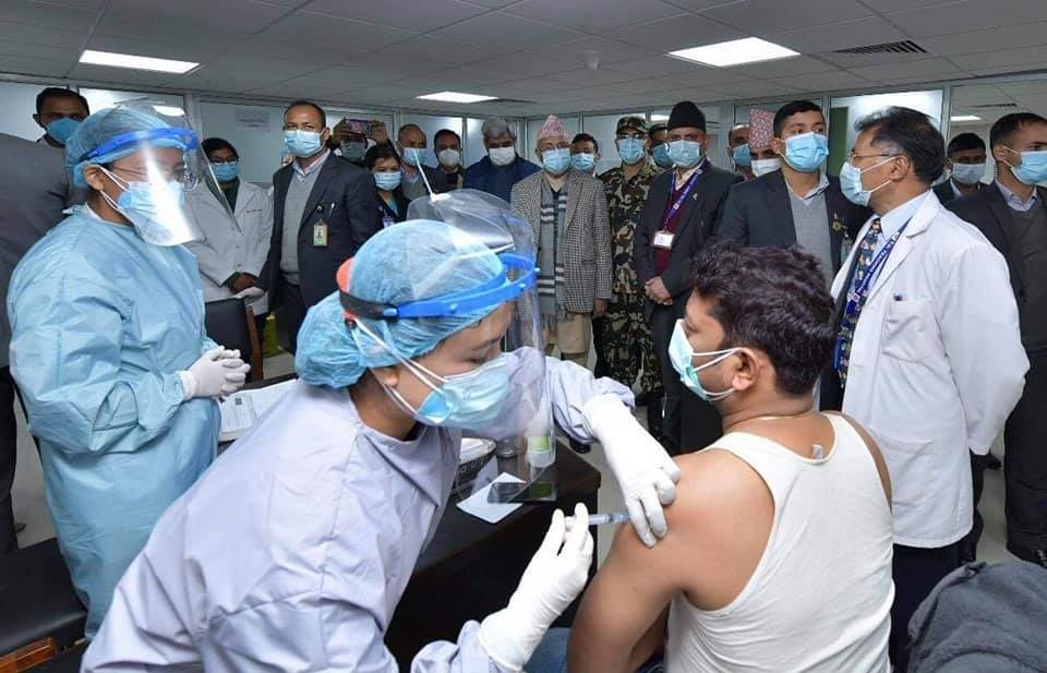 भारतद्धारा कोरोना खोप निर्यातमा रोक, नेपालले खरिद गरेको खोप पनि नआउने