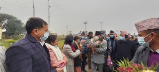 ओलीलाई बेवास्ता गरेका मुख्यमन्त्रीले प्रचण्डलाई भव्य स्वागत गर्नुको यस्तो छ रहश्य !