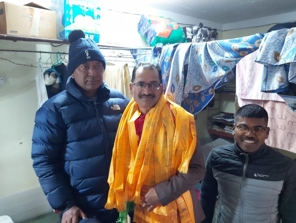 खानेपानीमन्त्रीले जेलमै गएर विप्लव समूहका नेतालाई भेट्नुको कारण यस्तो छ !