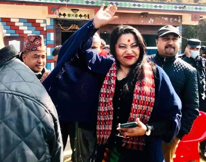 रामकुमारी झाँक्रीलाई पक्राउ गर्न माग गर्दै आएकालाई के भने गृहमन्त्रीले ? होला त कारबाही ?
