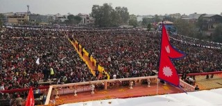 ६ तस्बिरमा हेरौं ओली समूहले बुटवलमा गरेको जनसभाका दृश्य :