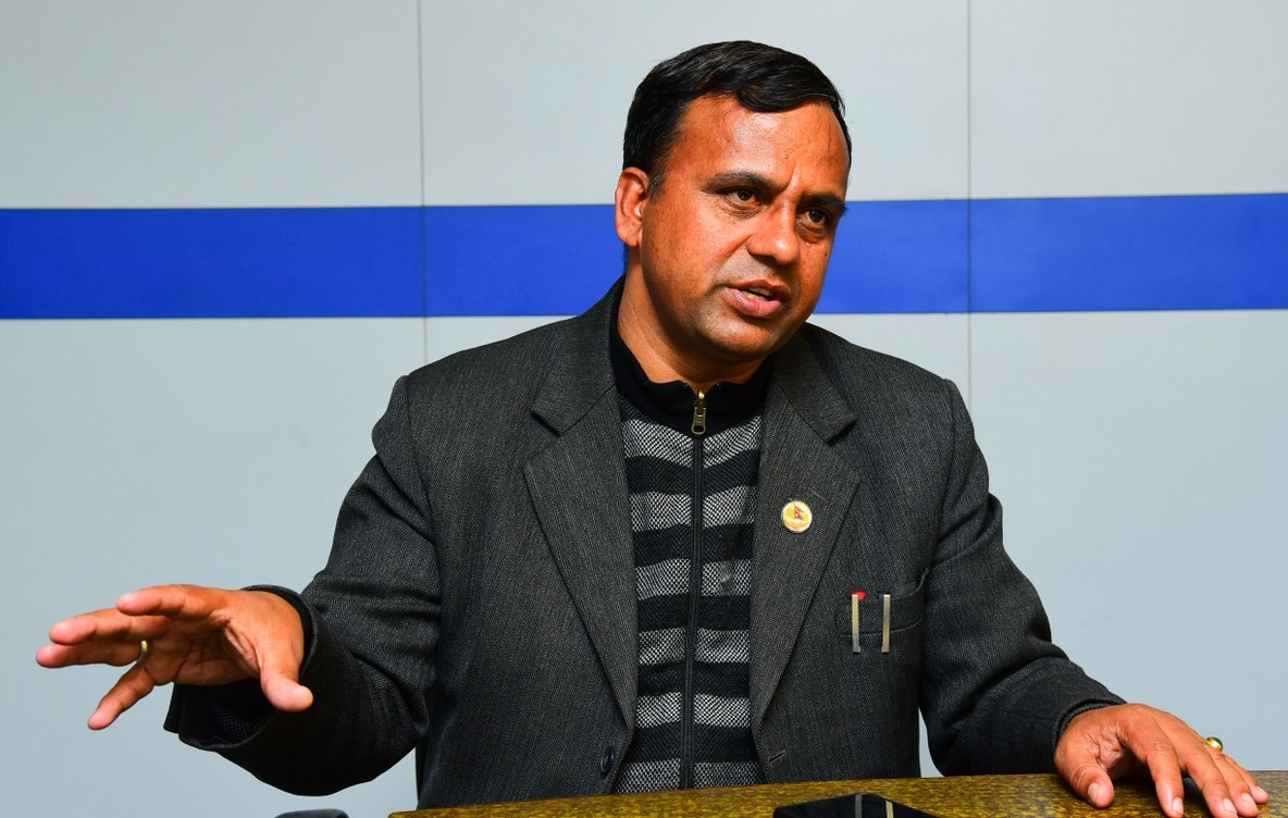 काँग्रेसमा दुई धार भएको कुरा अनाधार :  नेता पाण्डे