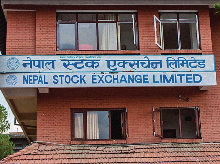 नेप्से दोहोरो अंकले बढ्यो