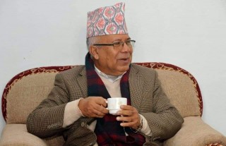 बीआरआई स्वीकारौं  : माधव नेपाल