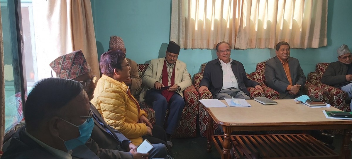 ओली समूहमा गएका नेतामाथि निर्णय गर्न माओवादी केन्द्रको स्थायी कमिटि बैठक बस्दै