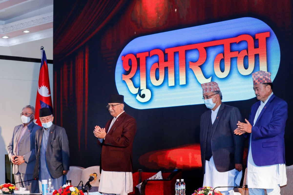 प्रधानमन्त्रीले गरे एकैदिन १६५ वटा सडक शिलान्यास
