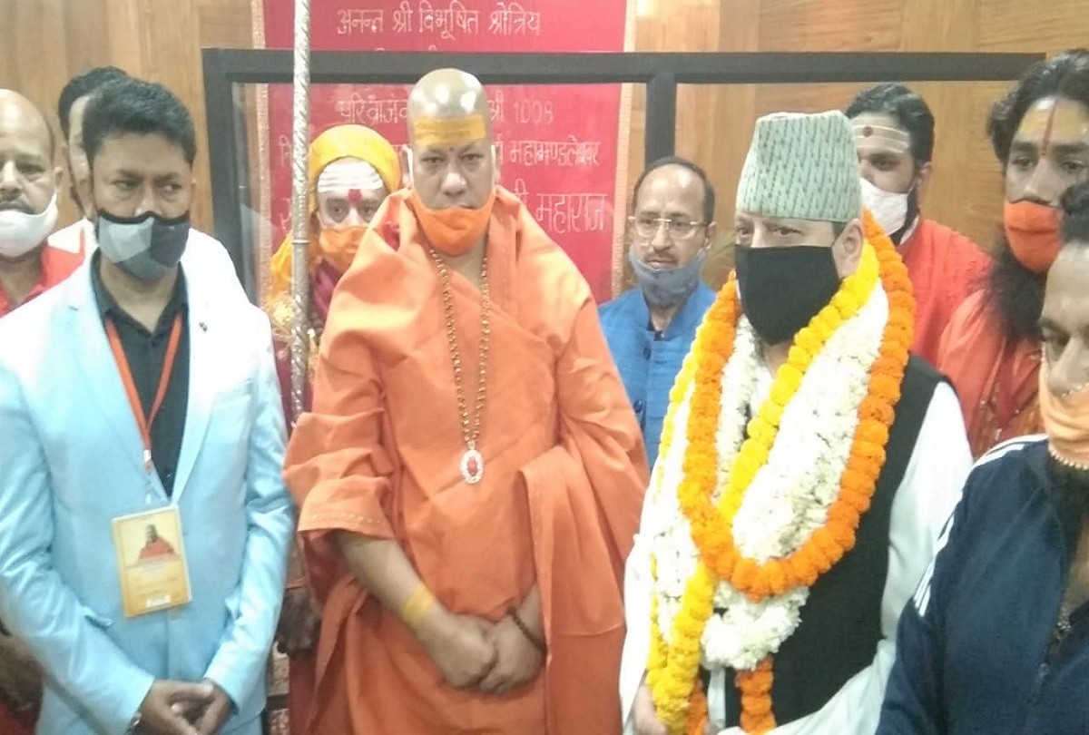 भारतमा के गर्दैछन् पूर्वराजा ज्ञानेन्द्र ?