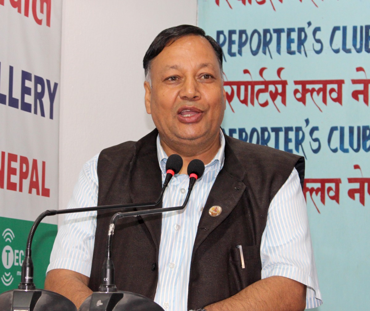 निकट भविष्यमै माधव नेपाल पक्षसँग पार्टी एकता हुन्छः देवेन्द्र पौडेल