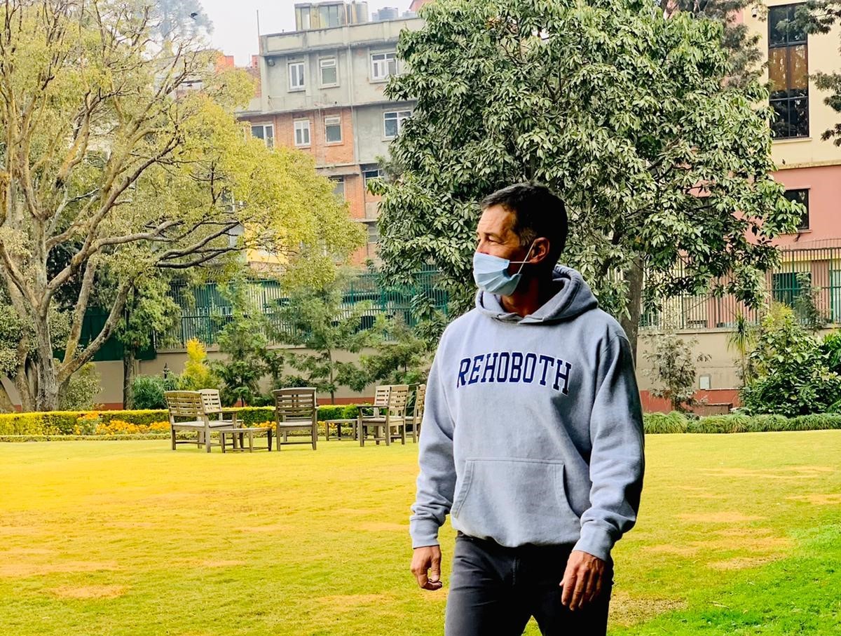 अमेरिकी राजदूतले गरे नेपालीमै आह्वान, ‘कोरोनाबाट बच्न सबै जिम्मेवार बनौं’