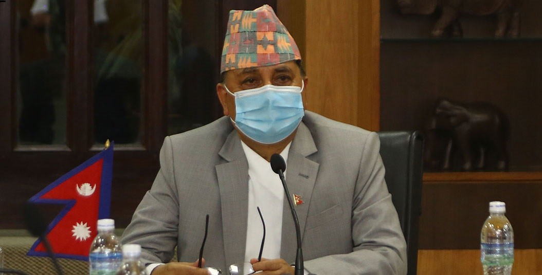 कोरोनाविरुद्धको लडाइँमा सरकार र जनताबीच हातेमालो हुनुपर्छः उपप्रधानमन्त्री पोखरेल