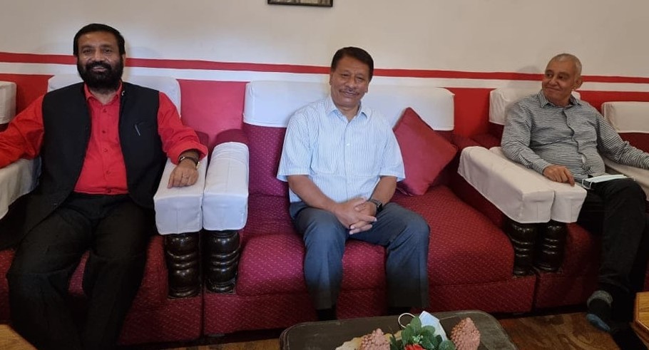 देउवाविरुद्ध निधि, कोइराला र सिंह मिलेर जाने सम्भावना कति?
