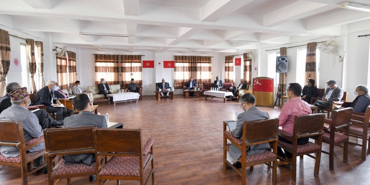 एमाले स्थायी कमिटी बैठक भोलिका सर्‍यो