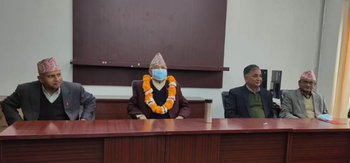 ओलीले सम्हाले दोस्रोपटक एमाले अध्यक्षको पदभार