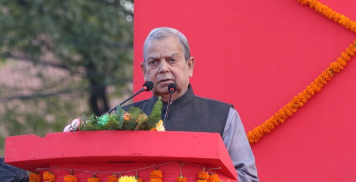 गठबन्धनबारे एमालेसँग पनि छलफल गर्दैछौँ : महन्थ ठाकुर