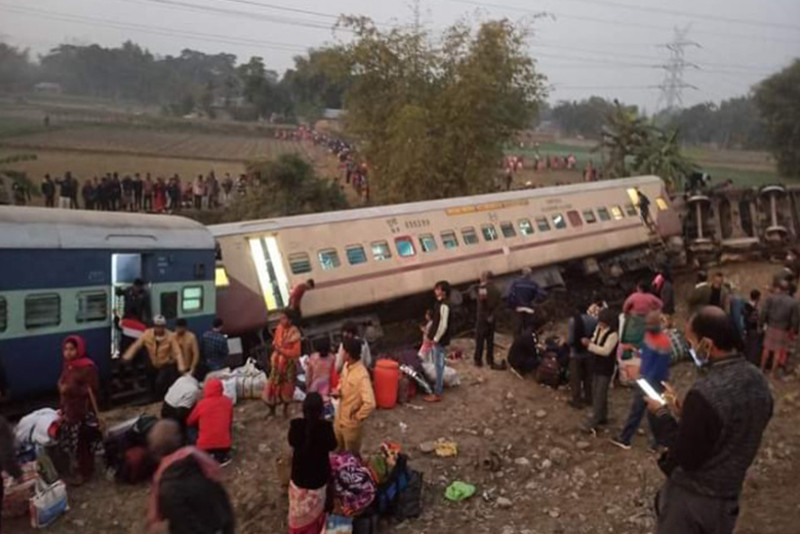 पश्चिम बंगाल रेल दुर्घटनामा ज्यान गुमाउनेको संख्या ९ पुग्यो