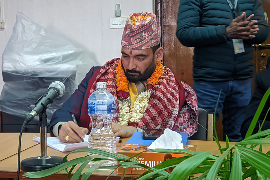 प्राधिकरणका नवनियुक्त महानिर्देशक अधिकारीद्धारा पदभार ग्रहण