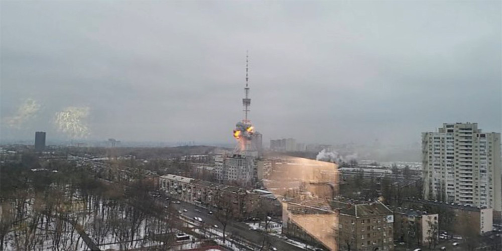 Russia hands out passports in occupied Ukraine cities