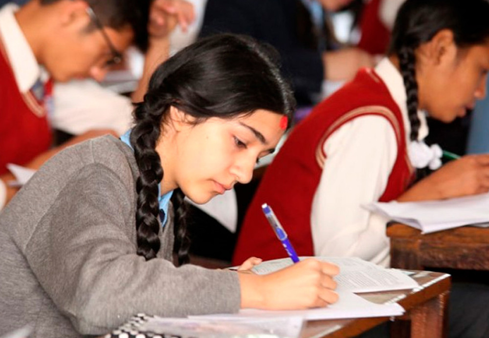 कक्षा १२ को परीक्षा आजदेखि