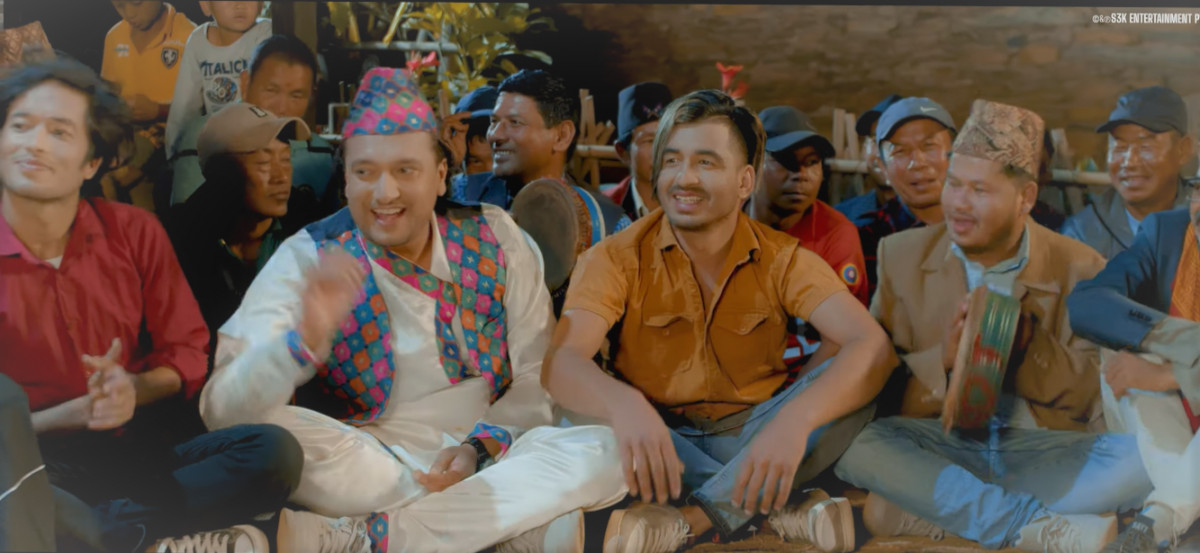 नरेन्द्र मल्लको ‘छेऊमै म छुँ नी’ गीत सार्वजनिक (भिडियो सहित)