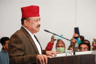 Independent Mayor candidate Gopal hamal maintain the lead