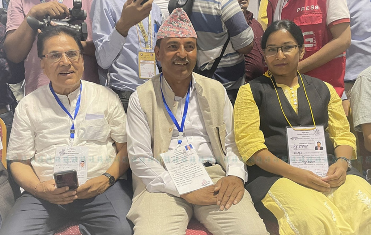 भरतपुरमा रेनुले अग्रता झनै बढाईन्, सुवेदी ८,२९५ मतले पछि