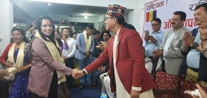 मोडल खुश्बु ओली राप्रपामा प्रवेश